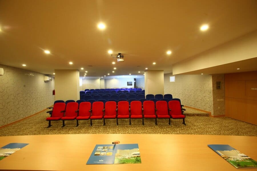 toplantı salonu 8